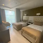 The Alarga Hotel 3*