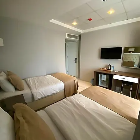 Hotel The Alarga 3*